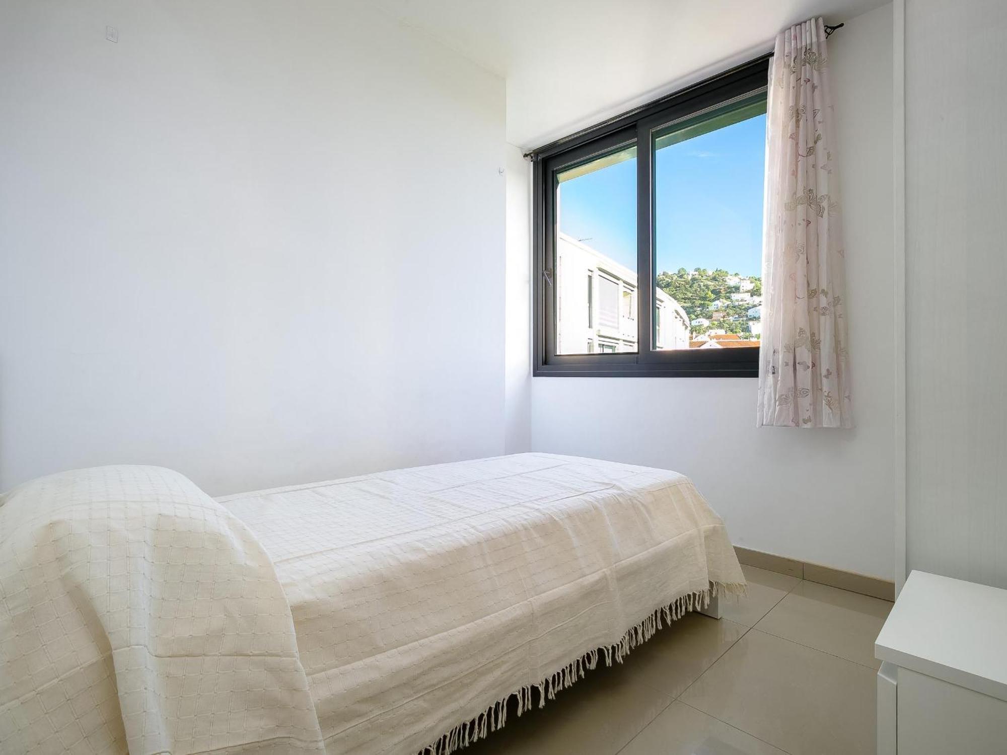 Hébergement de vacances Con Piscina, Jardin Comunitario Y Garaje En El Centro De - Es-228-104